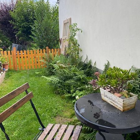 Ferienwohnung Nele Waldesch Esterno foto